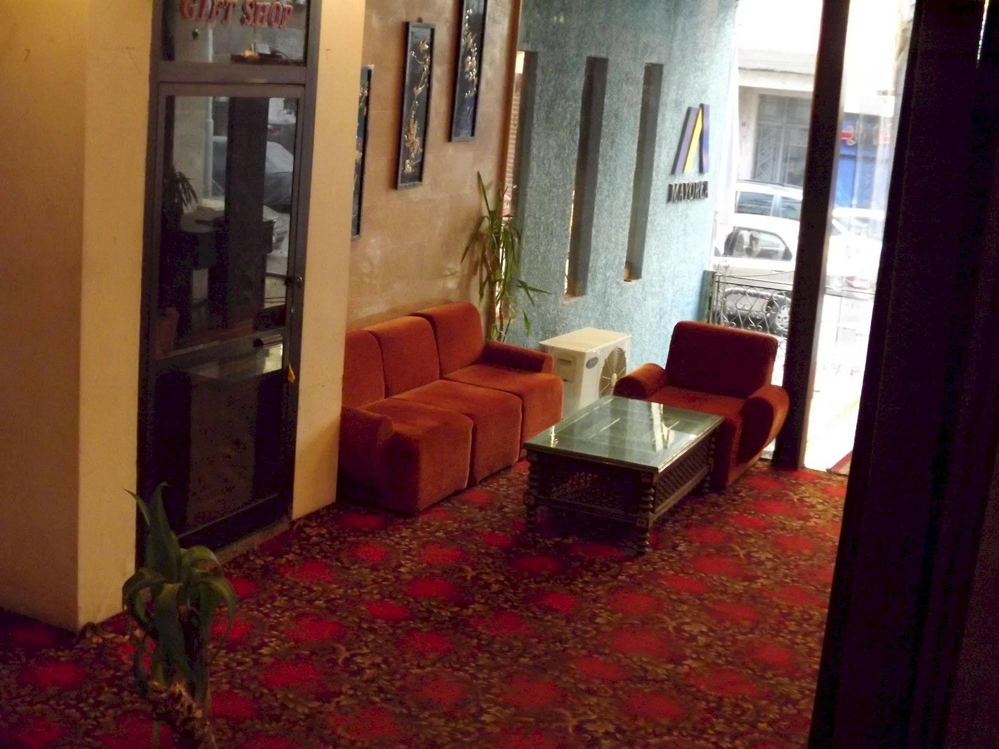 Mayorca Hotel Cairo Giza Exterior photo